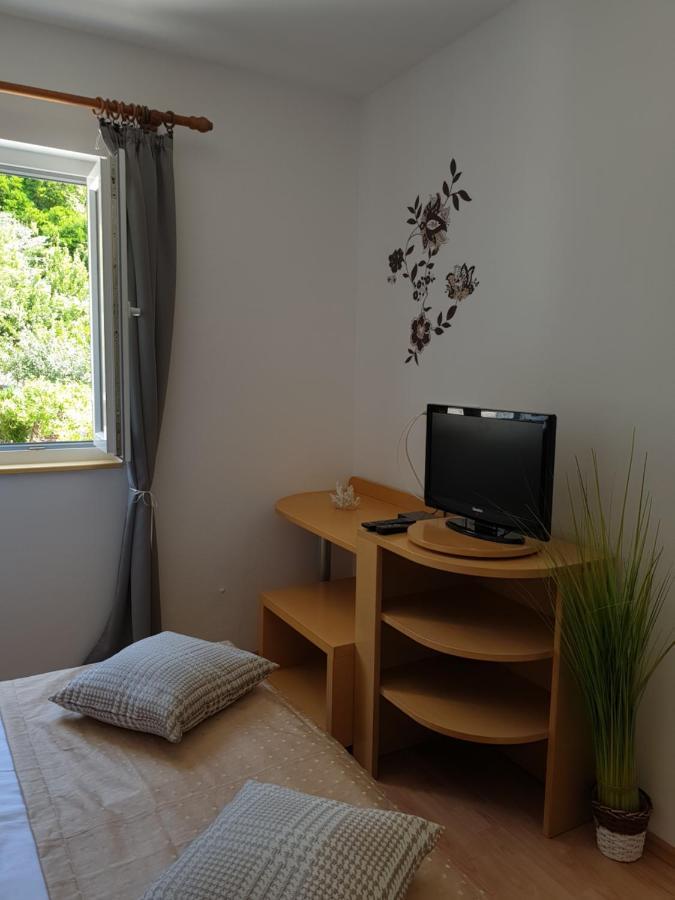 Apartmani I Sobe Jusic 拉布 外观 照片