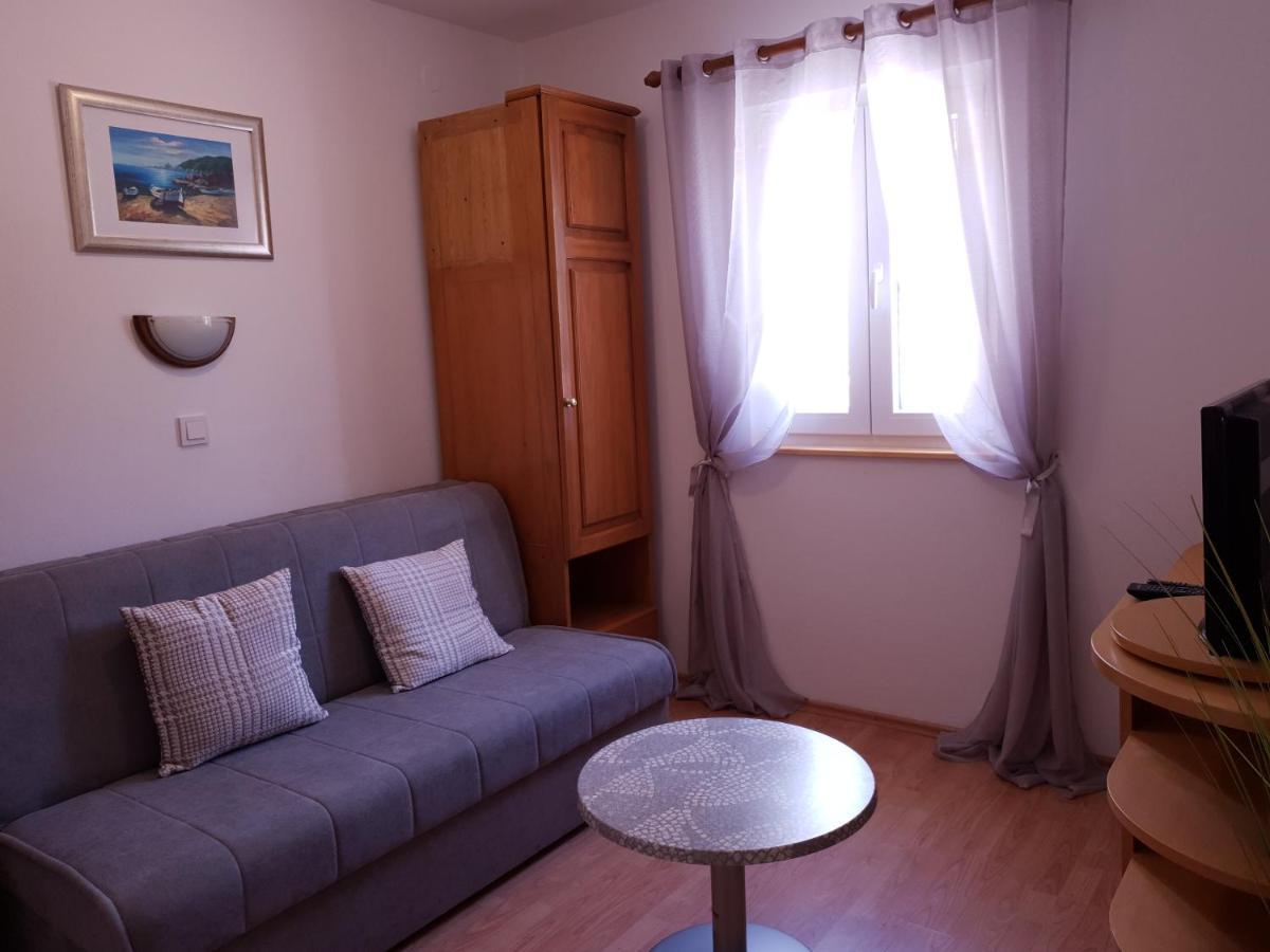 Apartmani I Sobe Jusic 拉布 外观 照片