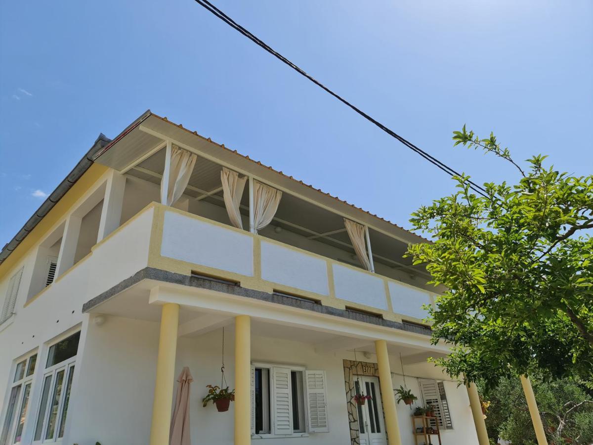 Apartmani I Sobe Jusic 拉布 外观 照片